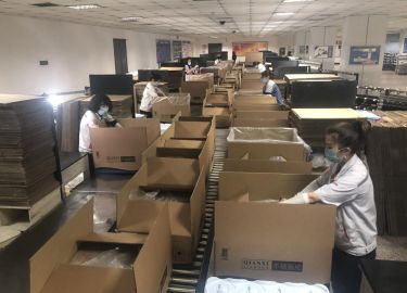 巾幗助力 保障防護(hù)產(chǎn)品原料生產(chǎn)